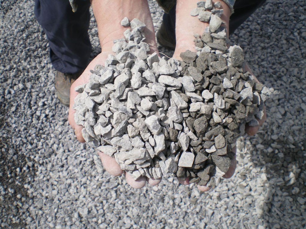 A handful of Clearstone 5/8.